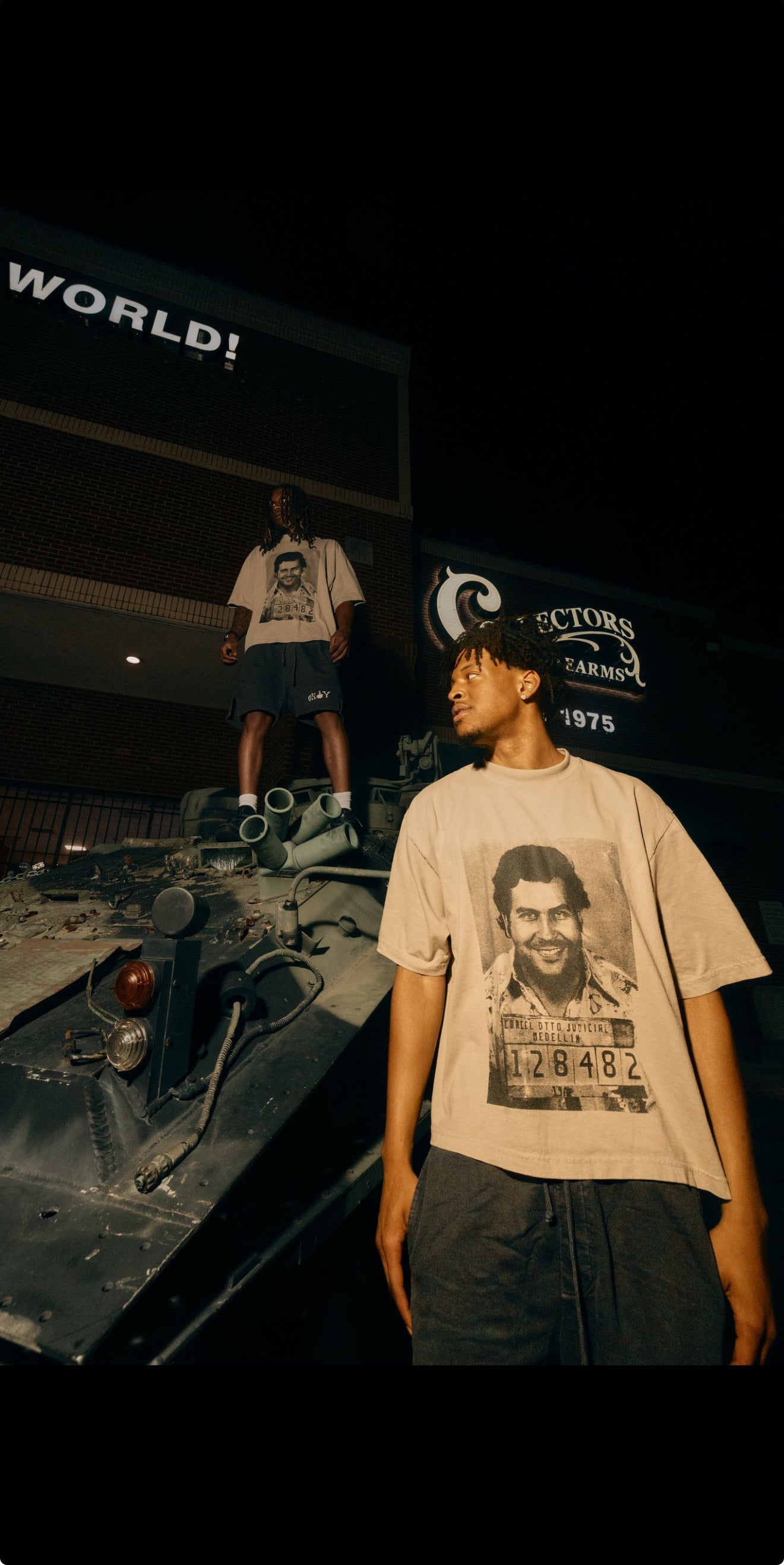 I FEEL LIKE PABLO TEE (BROWN)