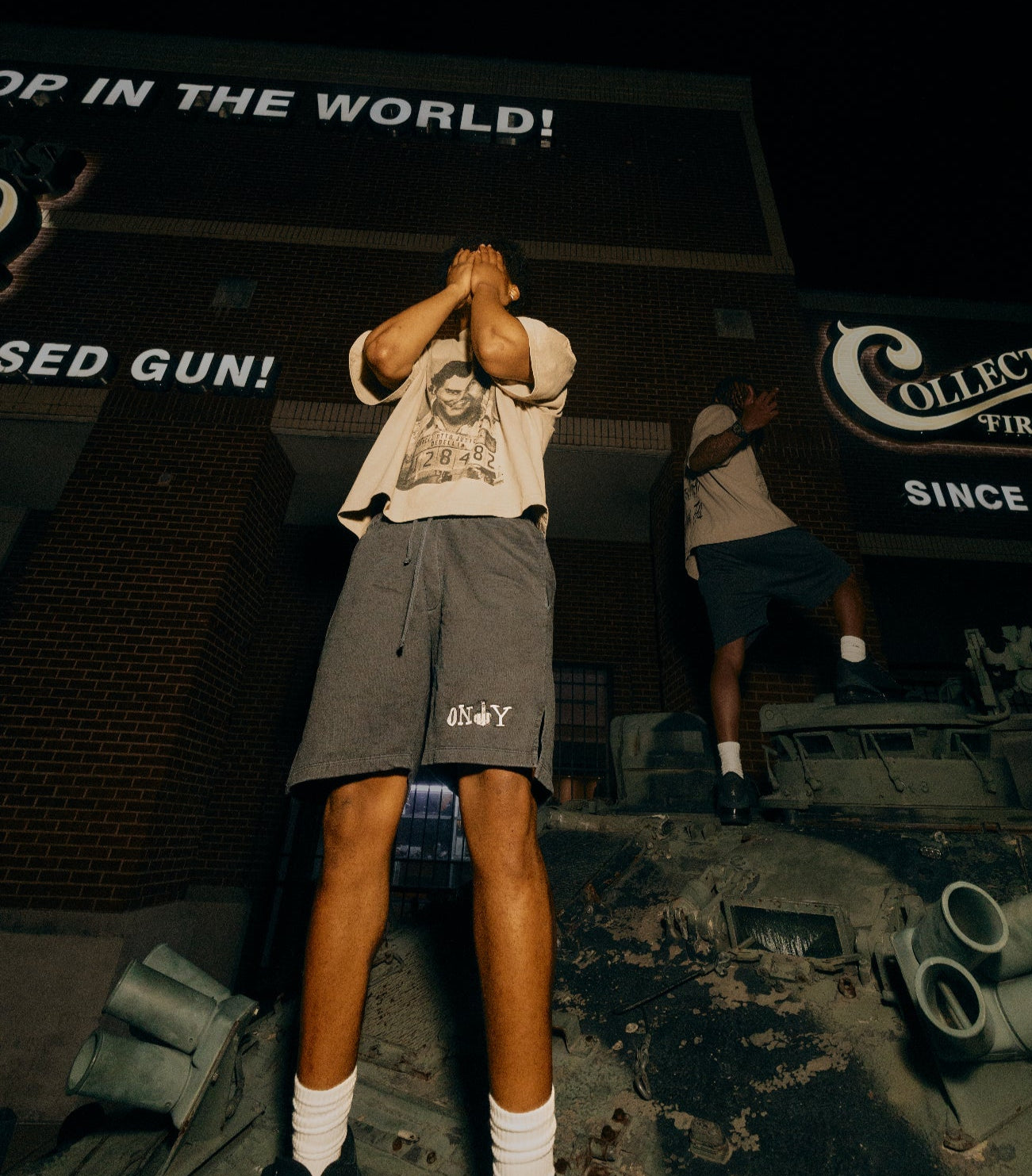 EVERYDAY ESSENTIAL SHORT